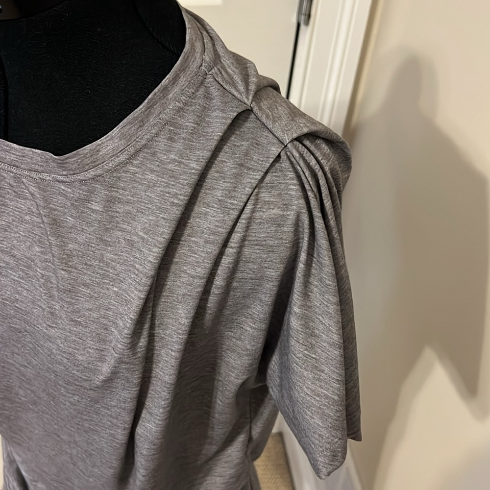 ATHLETA T-Shirt Top Asymmetrical - Picture 2 of 7